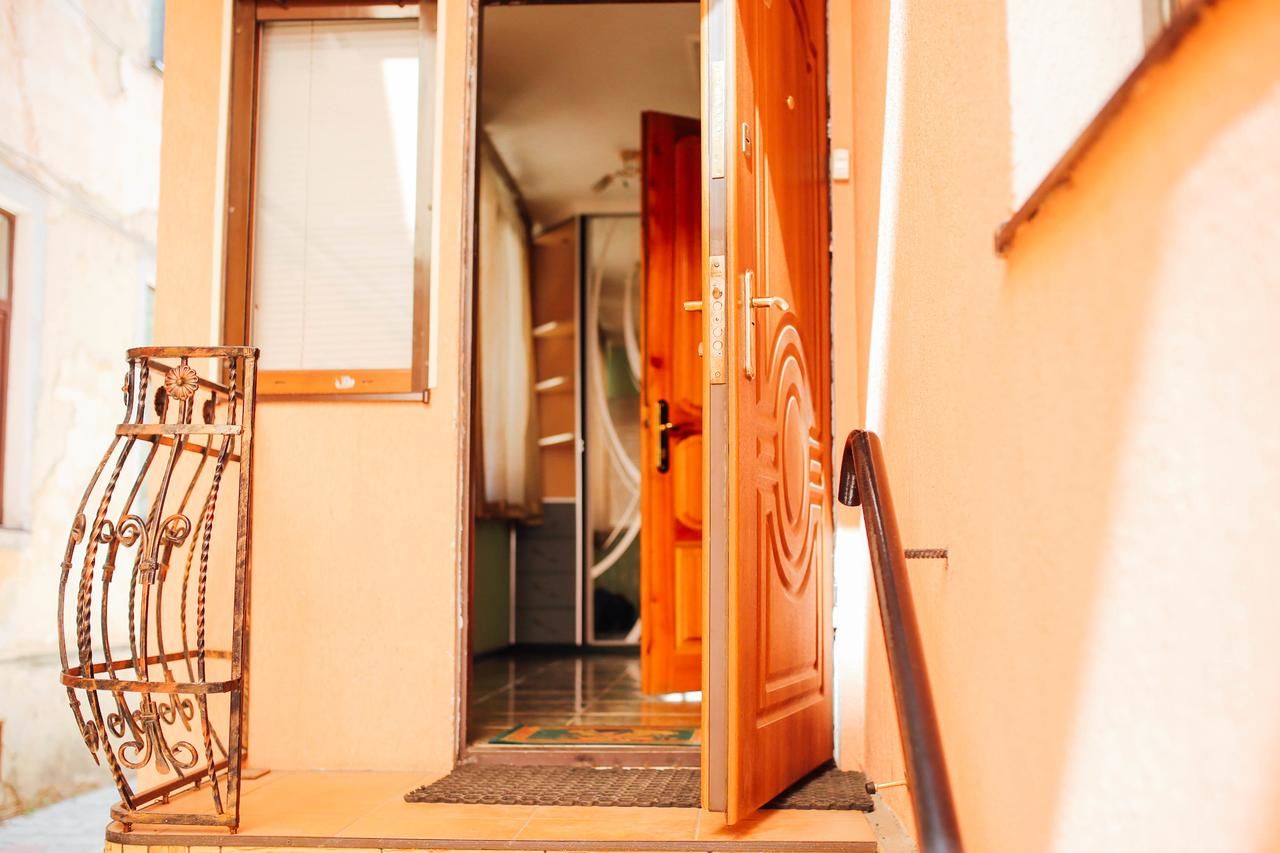 Апартаменты Біля цирку (Near the circus) Львов-20